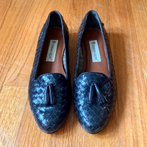 Etienne Aigner Shoes - VTG Etienne Aigner Black Woven Leather Loafers with Tassels 8M